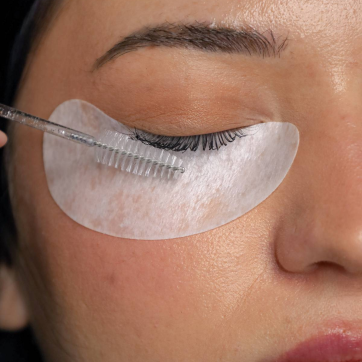 Why We Only Offer BIAB Nails at The New Law